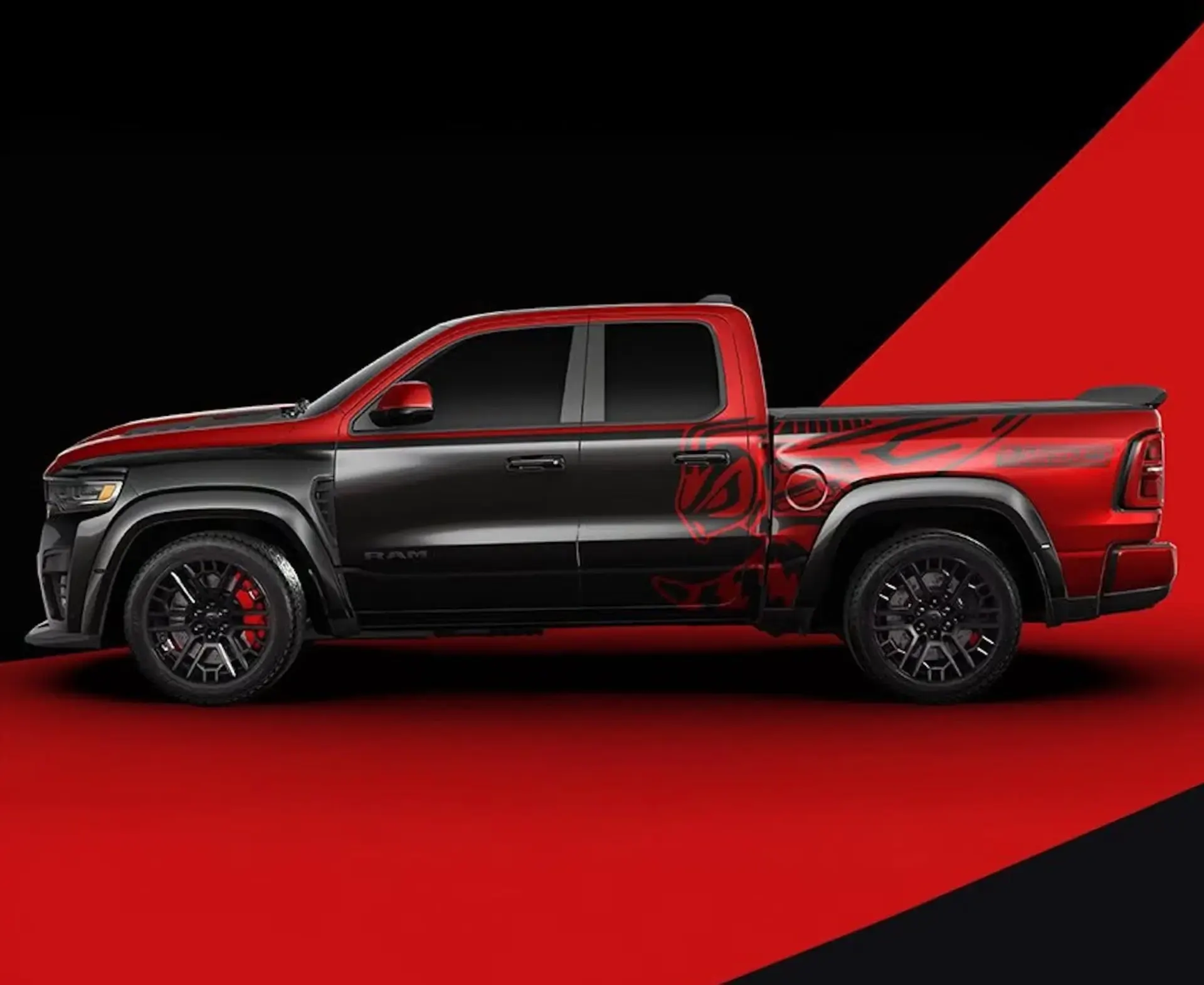 رم رامبل بی SRT؛ پیکاپ ۹۰۰ اسبی با موتور HEMI سوپرشارژ